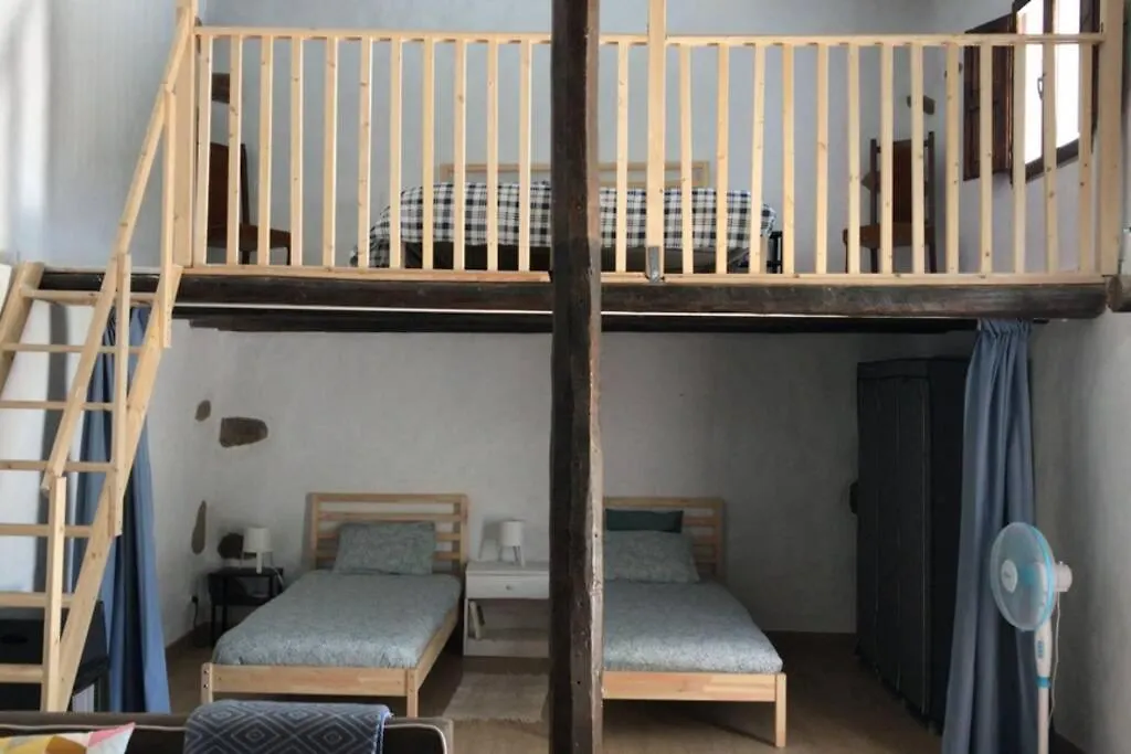 Suvan, La Casa de la Felicidad Vega de San Mateo 0*,  España