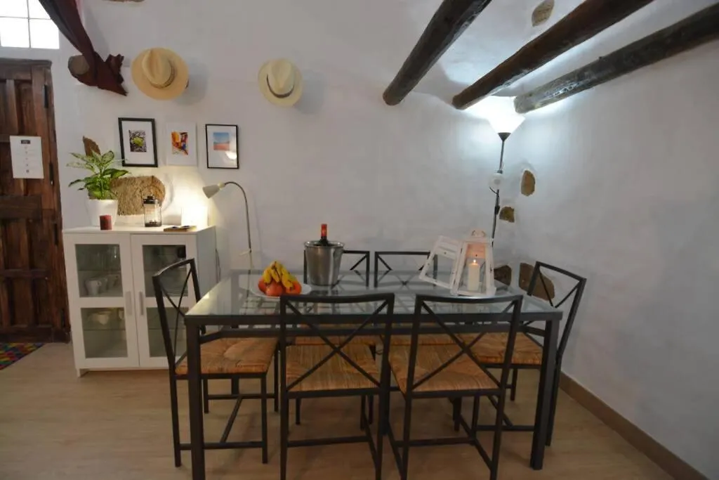 Сasa de vacaciones Suvan, La Casa de la Felicidad Vega de San Mateo
